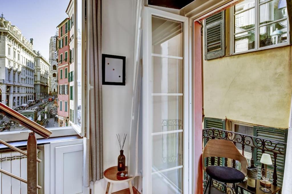 Luminoso Appartamento Nel Cuore Di Genova+Balcone Екстер'єр фото